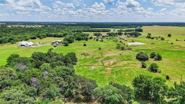 2869 Ranch Road, Whitesboro, TX 76273