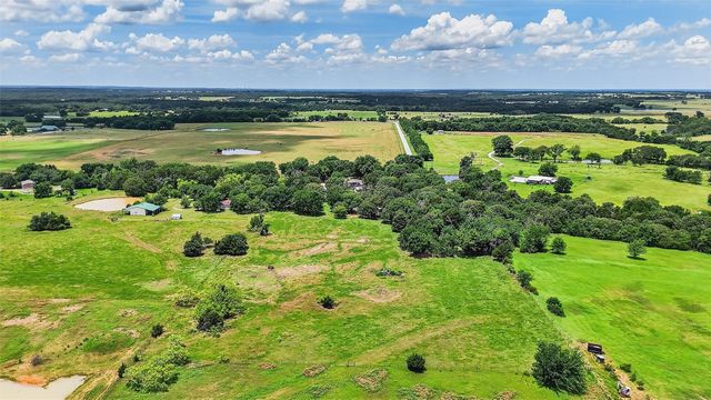 2869 Ranch Road, Whitesboro, TX 76273
