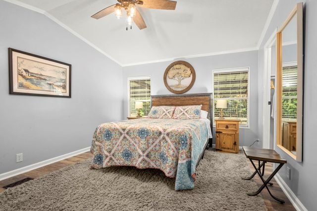 69 Key Largo Loop, Point Blank, TX 77364