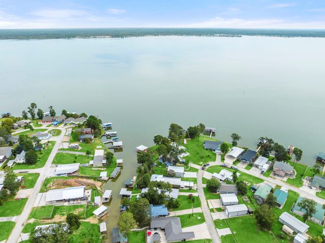 69 Key Largo Loop, Point Blank, TX 77364