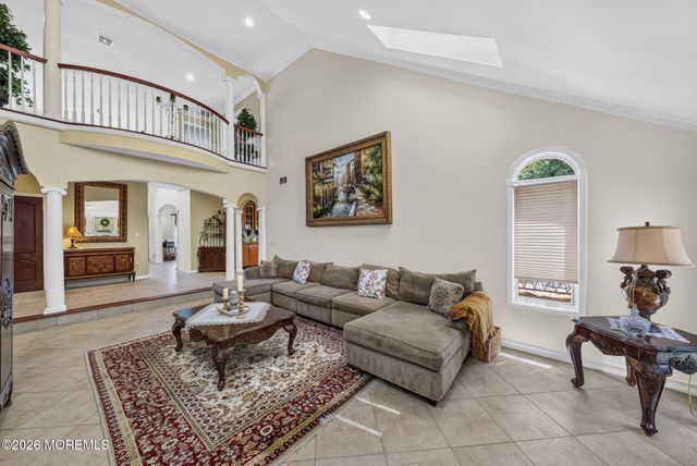 425 Iron Bridge Road, Freehold, NJ 07728