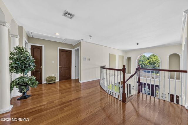 425 Iron Bridge Road, Freehold, NJ 07728
