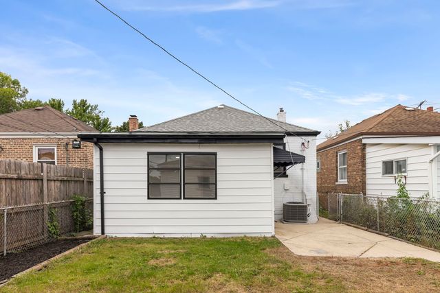 3748 W 54th Street, Chicago, IL 60632
