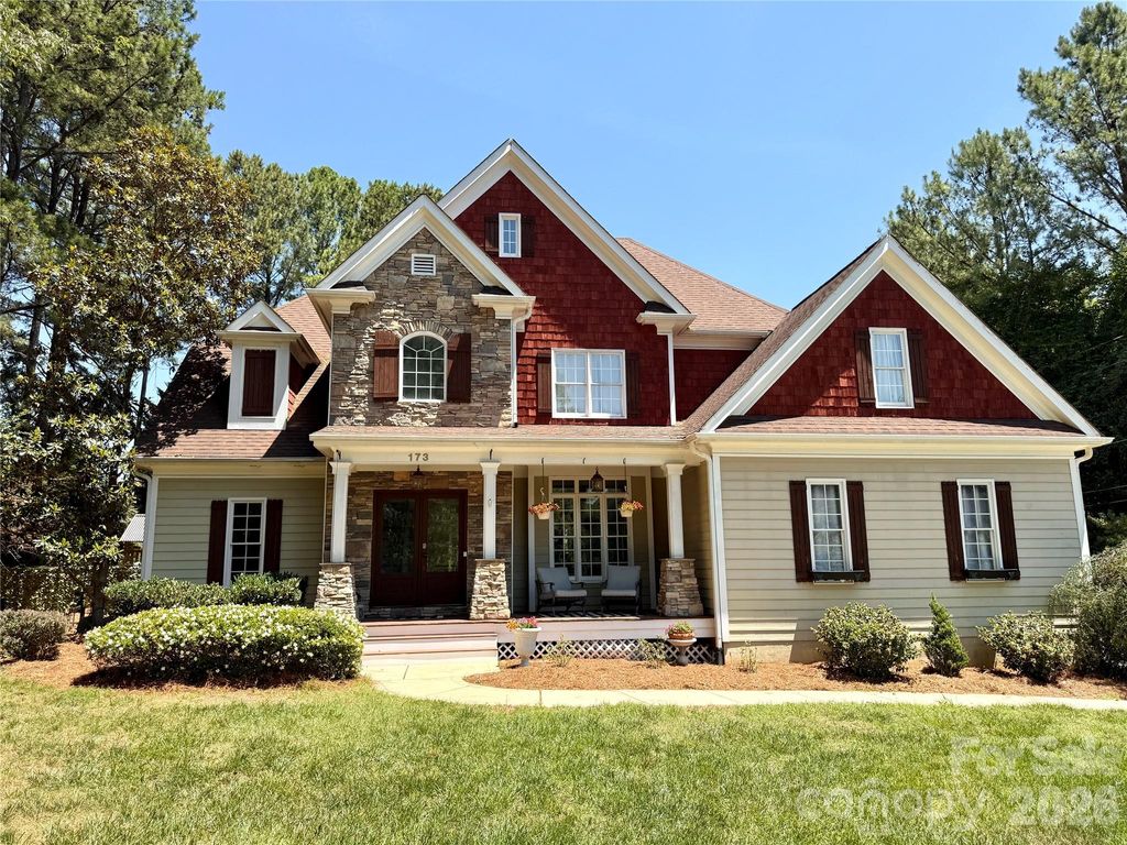173 Yellow Jacket Circle, Mooresville, NC 28117
