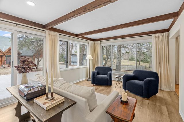 8508 Waters Edge Drive, Chanhassen, MN 55317