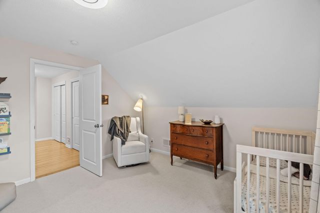 8508 Waters Edge Drive, Chanhassen, MN 55317