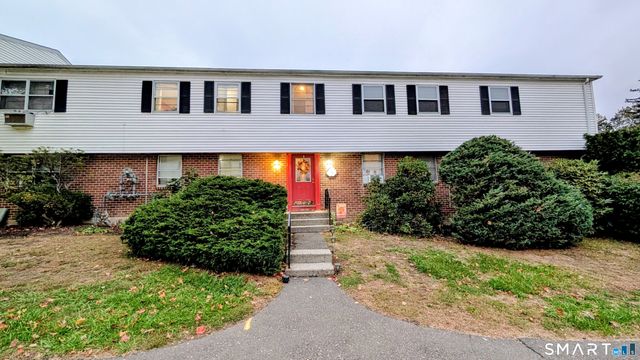 14 Fairview Drive 4, Danbury, CT 06810