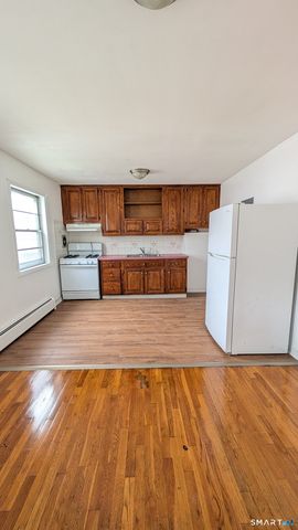 14 Fairview Drive 4, Danbury, CT 06810