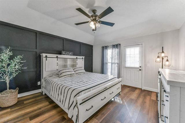 4010 Spring Branch Drive W, Pearland, TX 77584