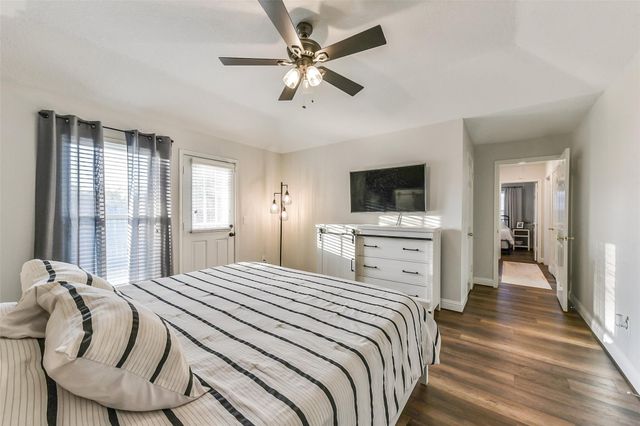 4010 Spring Branch Drive W, Pearland, TX 77584