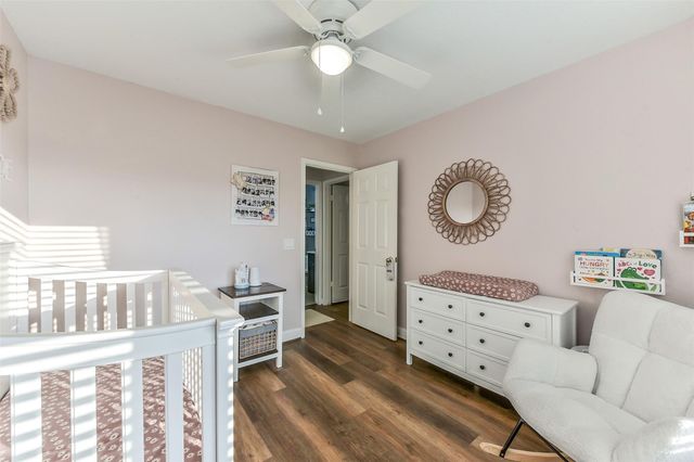 4010 Spring Branch Drive W, Pearland, TX 77584