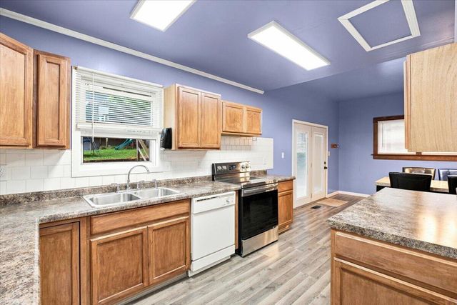 339 LINCOLN Avenue, Council Bluffs, IA 51503