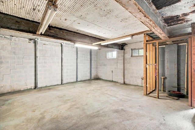 339 LINCOLN Avenue, Council Bluffs, IA 51503