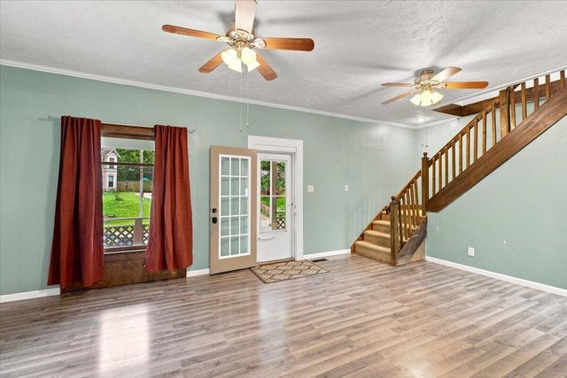 339 LINCOLN Avenue, Council Bluffs, IA 51503