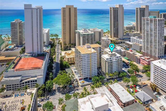 2463 Kuhio Avenue 1106, Honolulu, HI 96815
