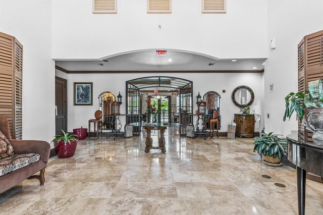1013 VILLA Circle, Boynton Beach, FL 33435