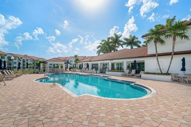 1013 VILLA Circle, Boynton Beach, FL 33435
