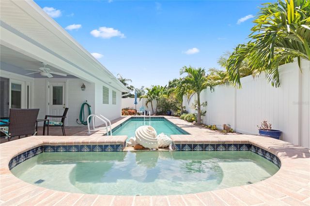12352 83RD AVENUE, Seminole, FL 33772