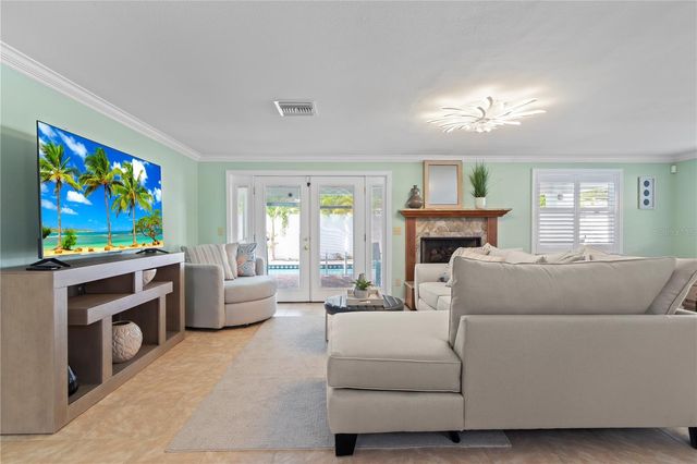 12352 83RD AVENUE, Seminole, FL 33772