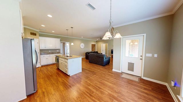106 Erie Drive, Dothan, AL 36301