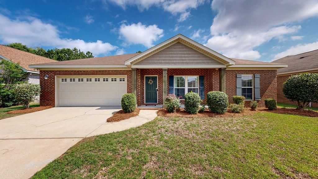 106 Erie Drive, Dothan, AL 36301