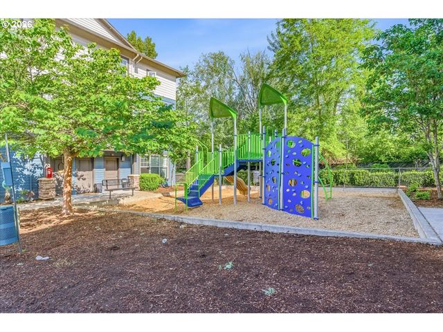 11189 Se CAUSEY Cir, Happy Valley, OR 97086
