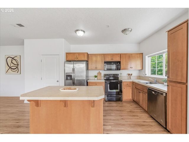 11189 Se CAUSEY Cir, Happy Valley, OR 97086
