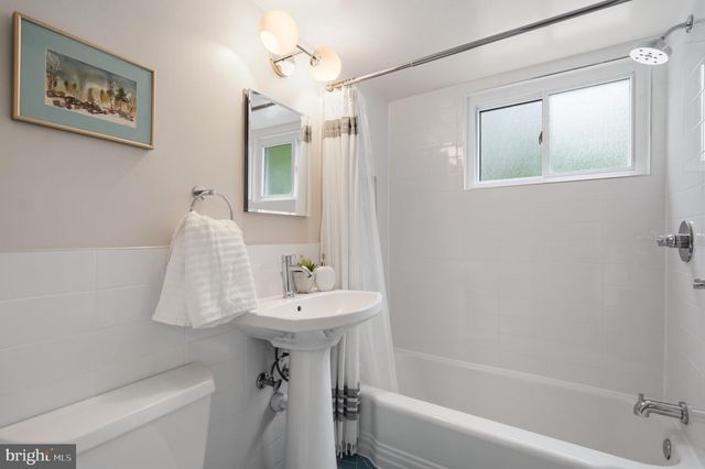 1504 DARE CT, Alexandria, VA 22308