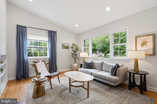 1504 DARE CT, Alexandria, VA 22308