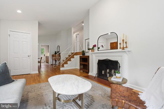 1504 DARE CT, Alexandria, VA 22308