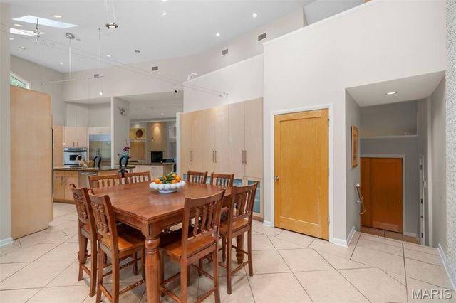 1800 W Adams Avenue, Kirkwood, MO 63122