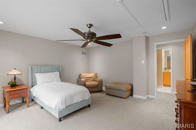 1800 W Adams Avenue, Kirkwood, MO 63122