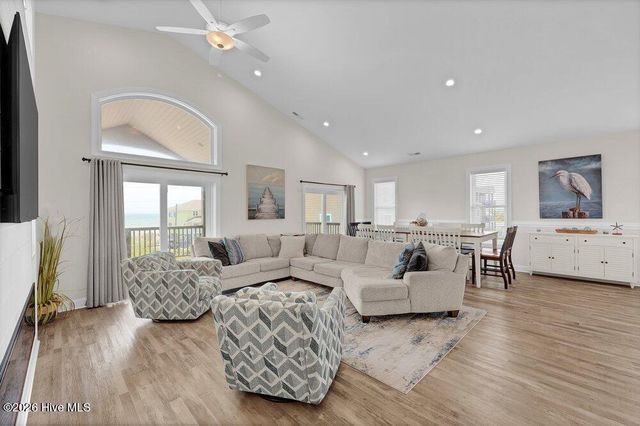 1079 New River Inlet Road, Sneads Ferry, NC 28460