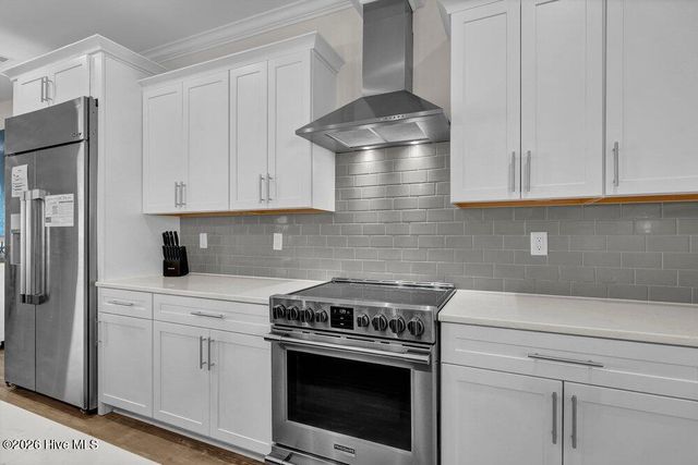 1079 New River Inlet Road, Sneads Ferry, NC 28460
