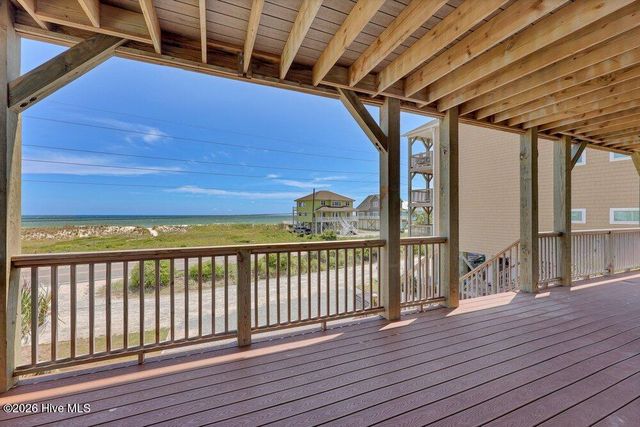 1079 New River Inlet Road, Sneads Ferry, NC 28460