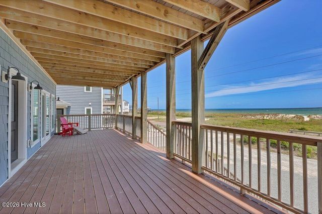 1079 New River Inlet Road, Sneads Ferry, NC 28460