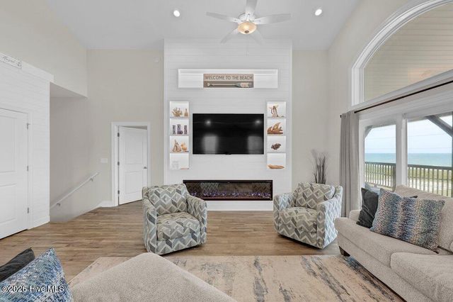 1079 New River Inlet Road, Sneads Ferry, NC 28460
