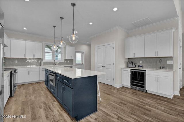 1079 New River Inlet Road, Sneads Ferry, NC 28460