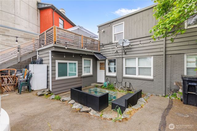 2810 Alki Avenue SW, Seattle, WA 98116