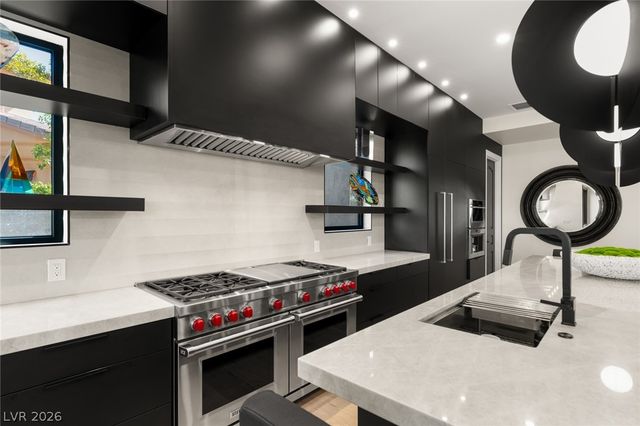 1549 Foothills Village Drive, Henderson, NV 89012