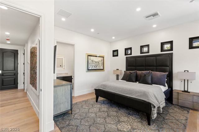 1549 Foothills Village Drive, Henderson, NV 89012