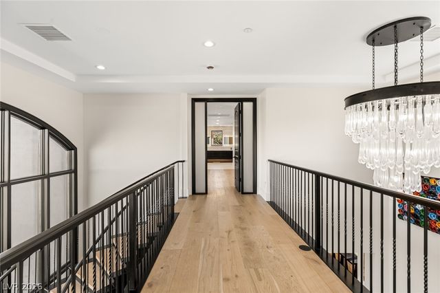 1549 Foothills Village Drive, Henderson, NV 89012