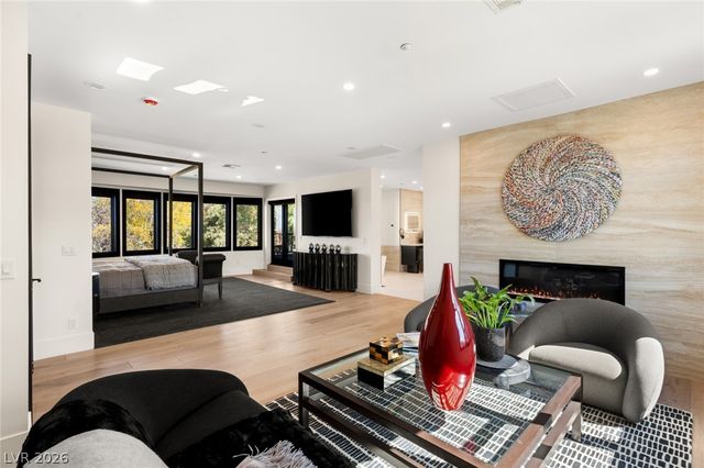 1549 Foothills Village Drive, Henderson, NV 89012