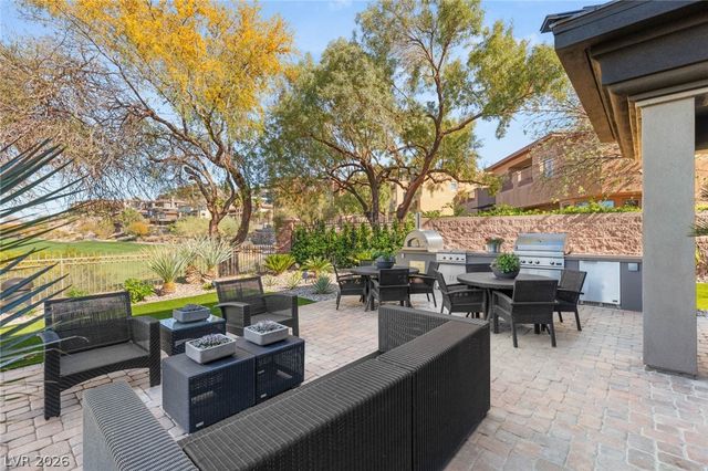 1549 Foothills Village Drive, Henderson, NV 89012