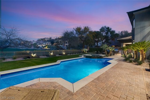 1549 Foothills Village Drive, Henderson, NV 89012