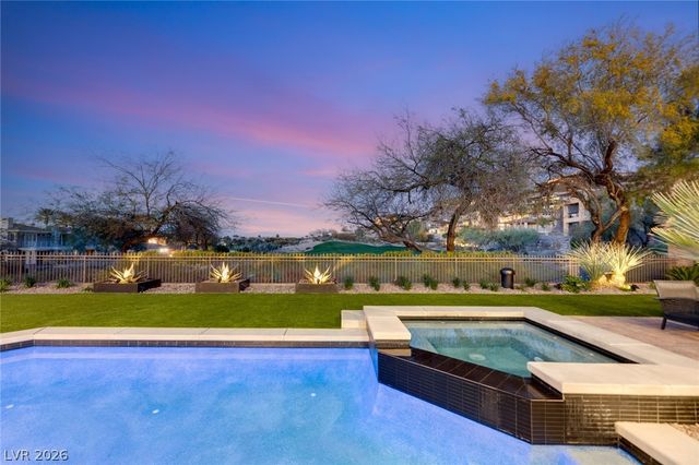 1549 Foothills Village Drive, Henderson, NV 89012