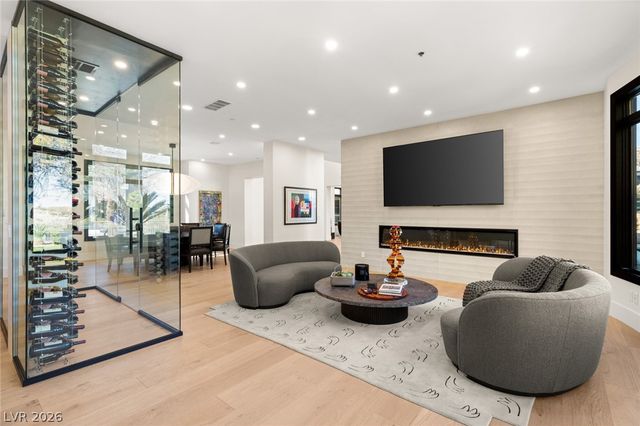 1549 Foothills Village Drive, Henderson, NV 89012