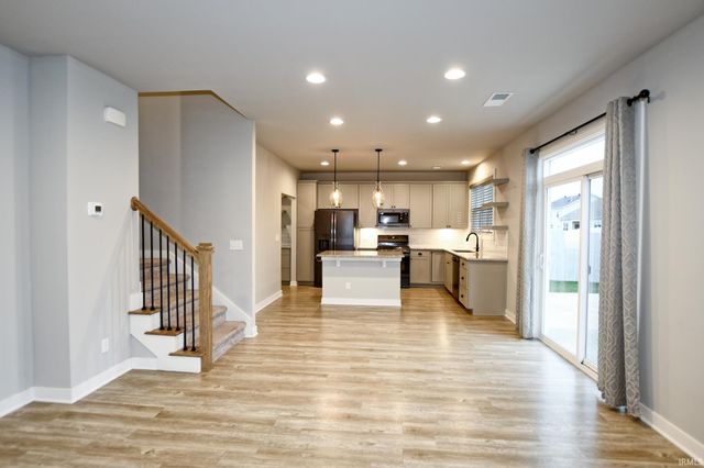 2804 Kincheloe Court, Evansville, IN 47725