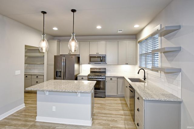 2804 Kincheloe Court, Evansville, IN 47725