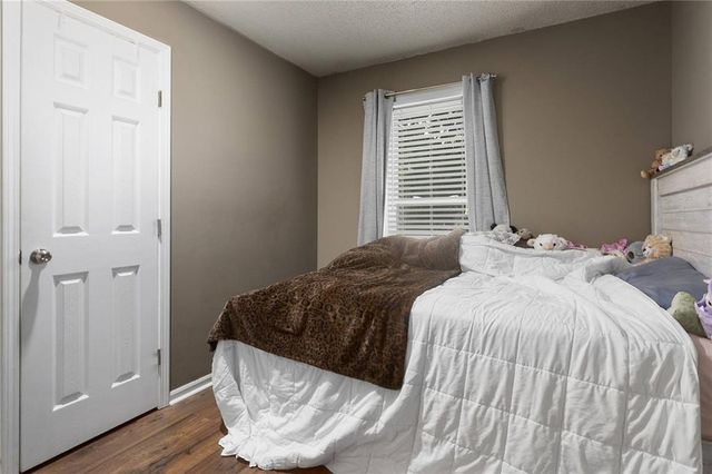 11312 W 77th Street, Shawnee, KS 66214